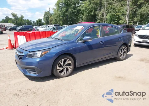 2021 Subaru Legacy Premium z USA, uszkodzony, nr VIN 4S3BWAD64M3019408